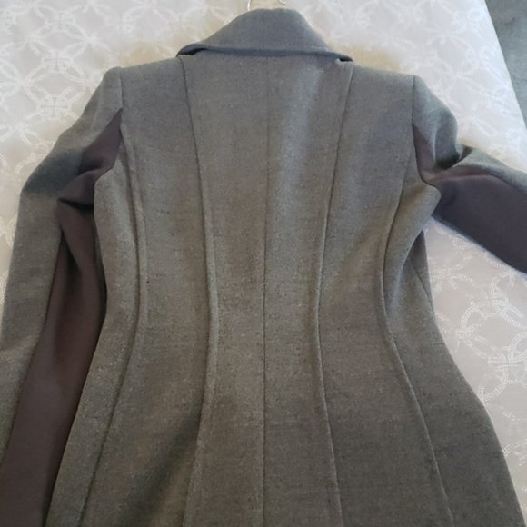 BCBG MaxAzria charcoal grey coat - Picture 4 of 5